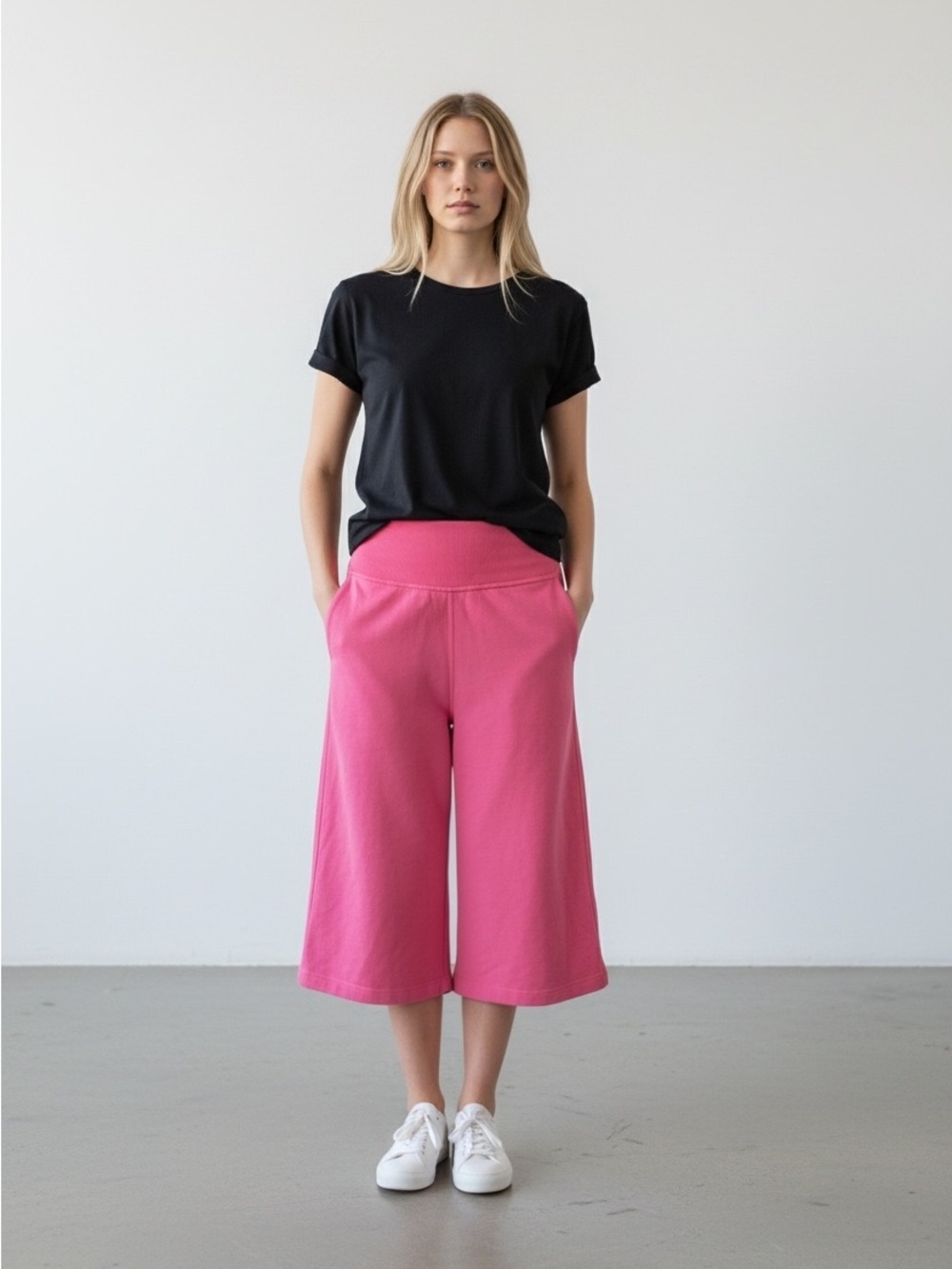 Lululemon Wide-Leg Cropped Pants